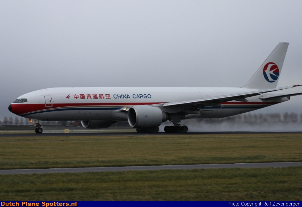 B-2076 Boeing 777-F China Cargo Airlines by Rolf Zevenbergen