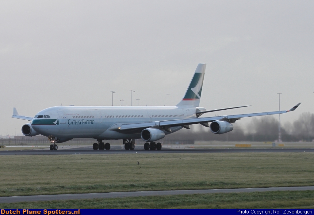 B-HXD Airbus A340-300 Cathay Pacific by Rolf Zevenbergen