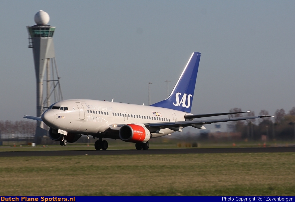 LN-RRC Boeing 737-600 SAS Scandinavian Airlines by Rolf Zevenbergen
