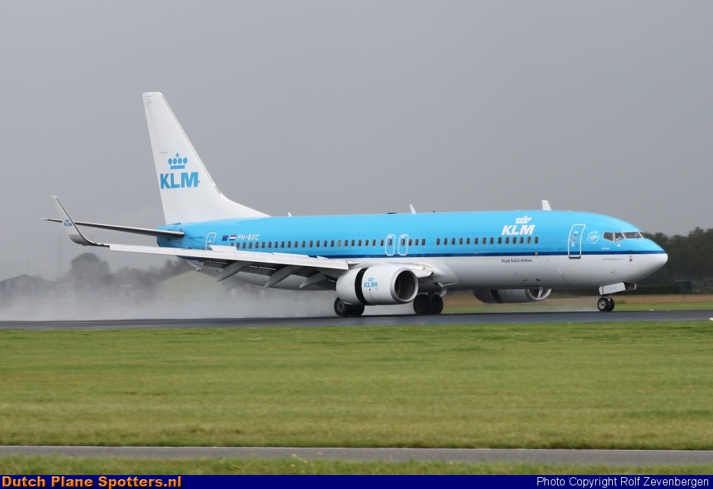PH-BXC Boeing 737-800 KLM Royal Dutch Airlines by Rolf Zevenbergen