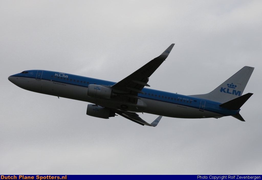 PH-BXD Boeing 737-800 KLM Royal Dutch Airlines by Rolf Zevenbergen