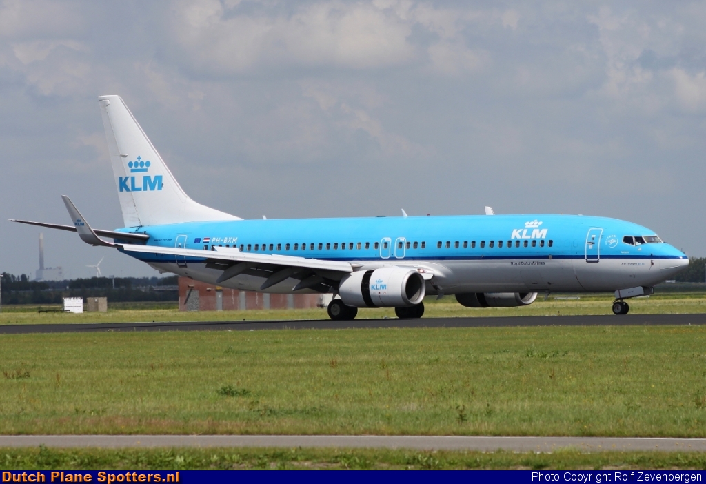 PH-BXM Boeing 737-800 KLM Royal Dutch Airlines by Rolf Zevenbergen