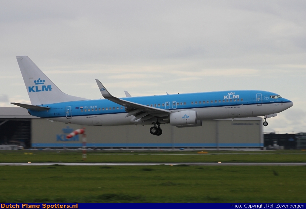 PH-BXW Boeing 737-800 KLM Royal Dutch Airlines by Rolf Zevenbergen