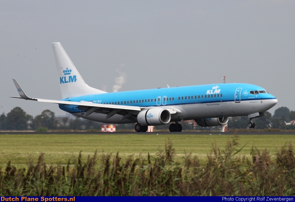 PH-BXI Boeing 737-800 KLM Royal Dutch Airlines by Rolf Zevenbergen