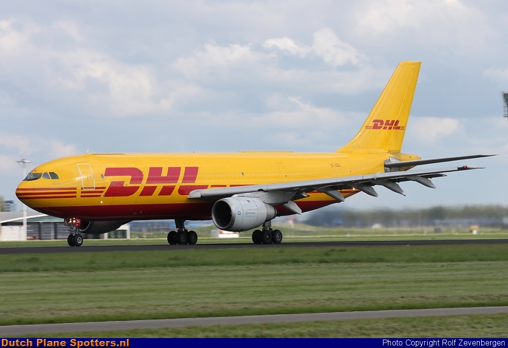 EI-OZH Airbus A300 Air Contractors (DHL) by Rolf Zevenbergen