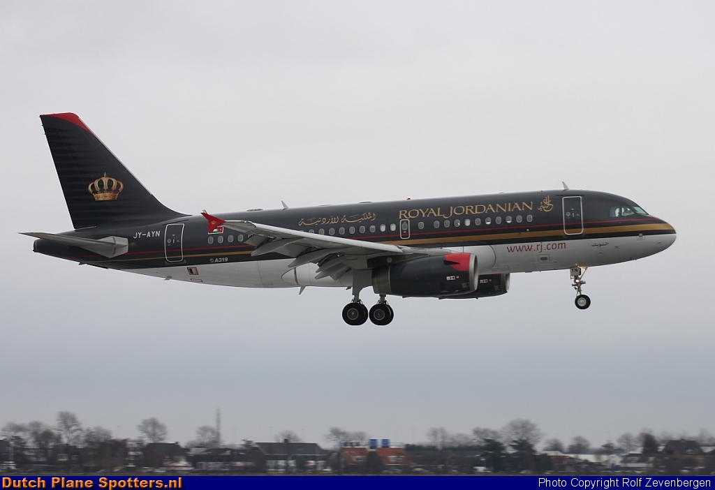 JY-AYN Airbus A319 Royal Jordanian Airlines by Rolf Zevenbergen