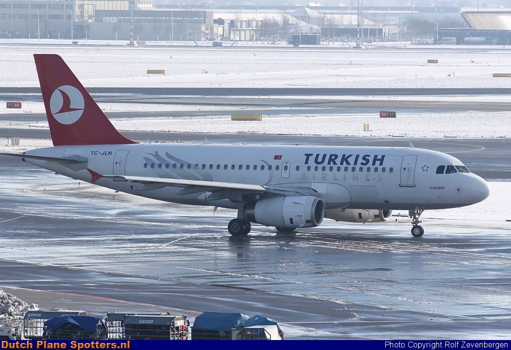 TC-JLN Airbus A319 Turkish Airlines by Rolf Zevenbergen
