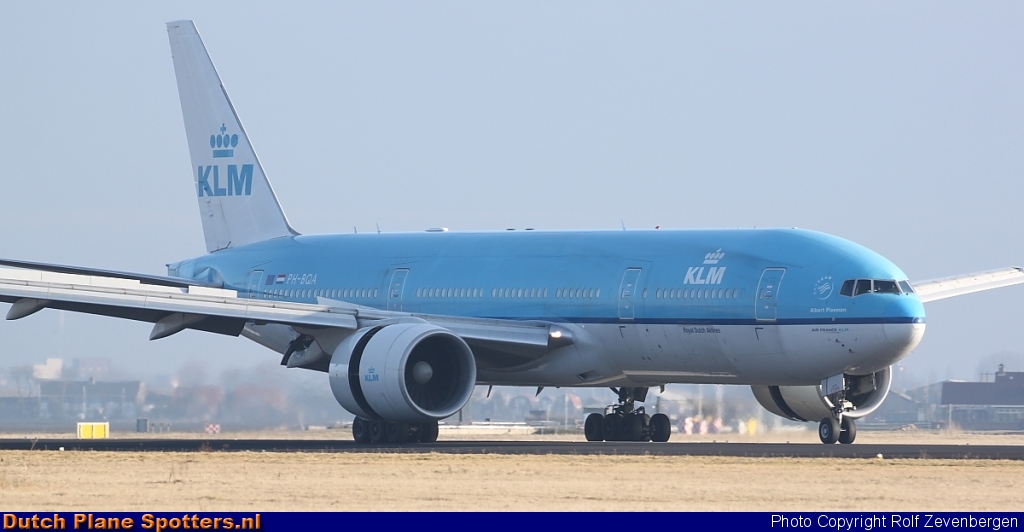 PH-BQA Boeing 777-200 KLM Royal Dutch Airlines by Rolf Zevenbergen
