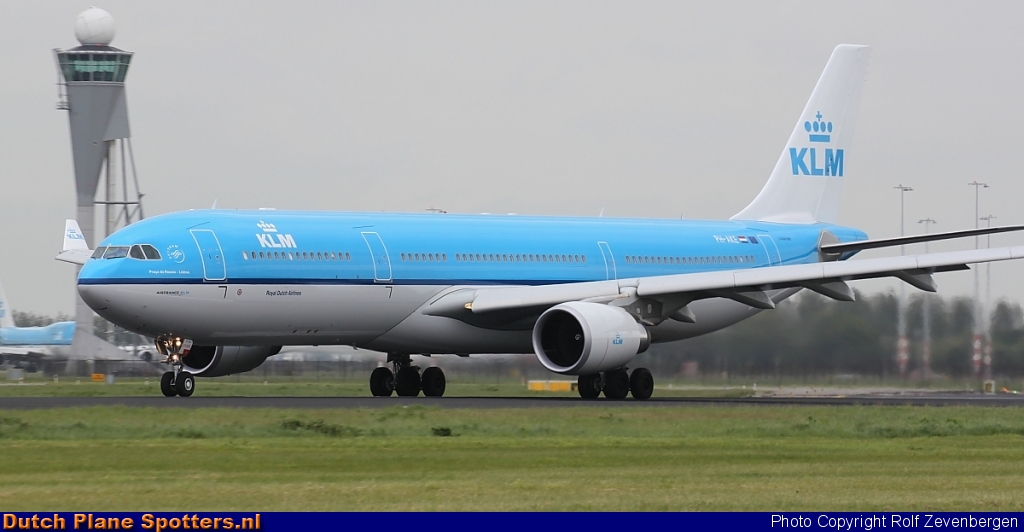 PH-AKE Airbus A330-300 KLM Royal Dutch Airlines by Rolf Zevenbergen
