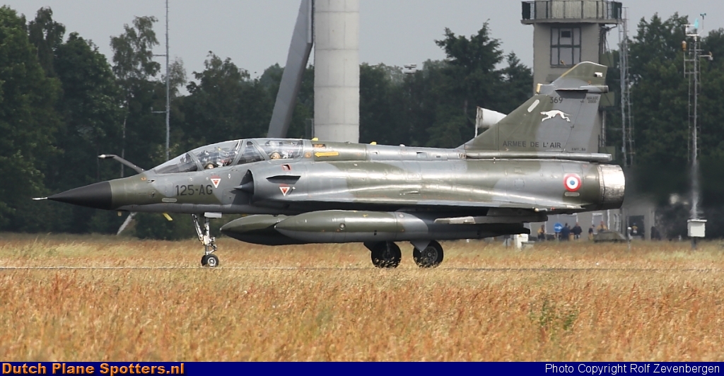 369 / 125-AG Dassault Mirage 2000 MIL - French Air Force by Rolf Zevenbergen