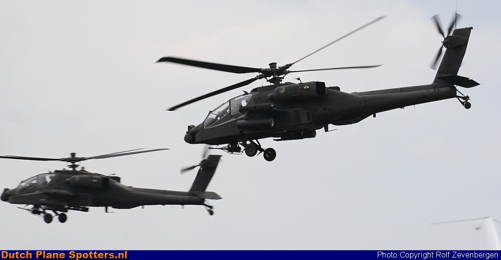 Q-13 Boeing AH-64 Apache MIL - Dutch Royal Air Force by Rolf Zevenbergen