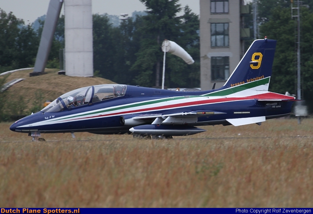 MM55054/9 Aermacchi MB-339 MIL - Italian Air Force (Frecce Tricolori) by Rolf Zevenbergen