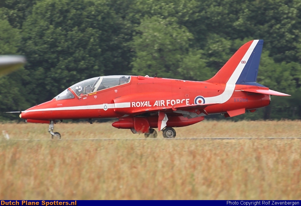 XX266 BAe Hawk T1 MIL - British Royal Air Force (Red Arrows) by Rolf Zevenbergen