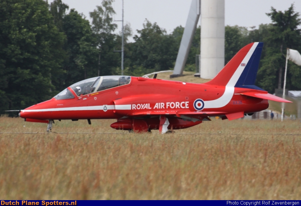 XX311 BAe Hawk T1 MIL - British Royal Air Force (Red Arrows) by Rolf Zevenbergen