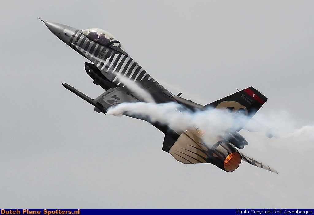 91-0011 General Dynamics F-16 Fighting Falcon MIL - Turkish Air Force by Rolf Zevenbergen