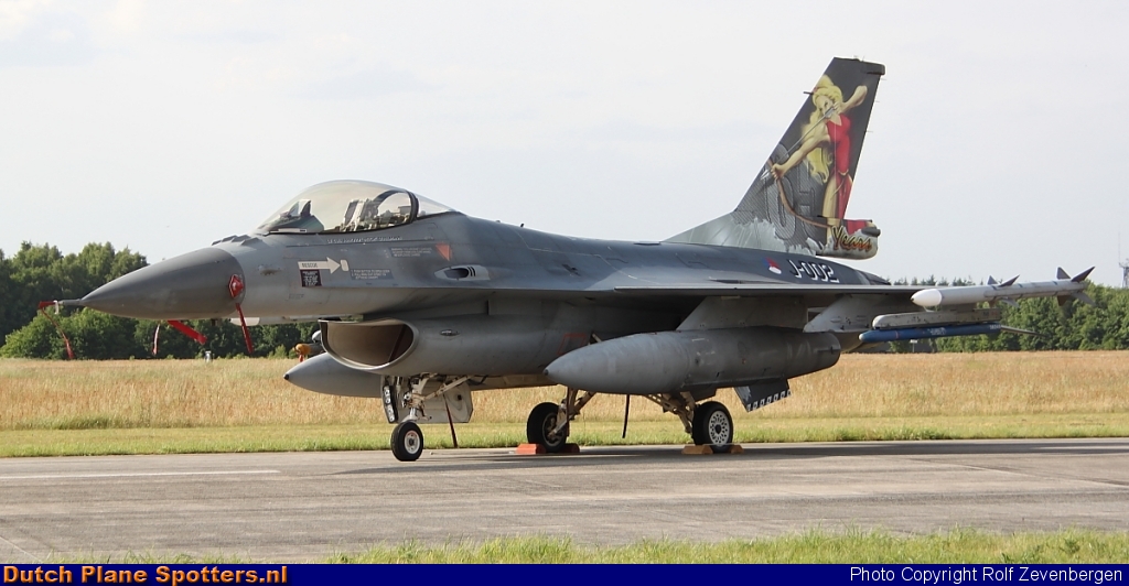 J-002 General Dynamics F-16 Fighting Falcon MIL - Dutch Royal Air Force by Rolf Zevenbergen