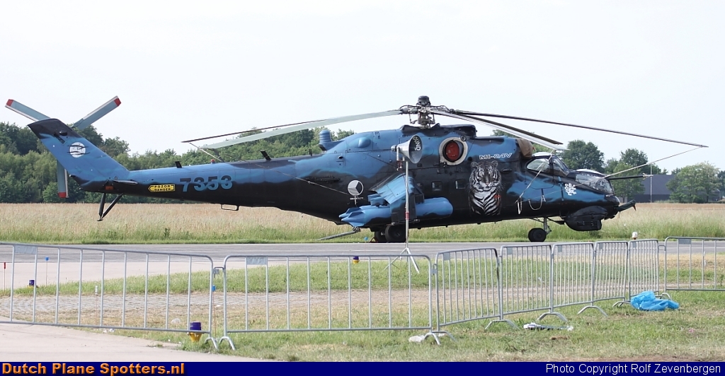 7353 Mil Mi-24 Hind E MIL - Czech Republic Air Force by Rolf Zevenbergen