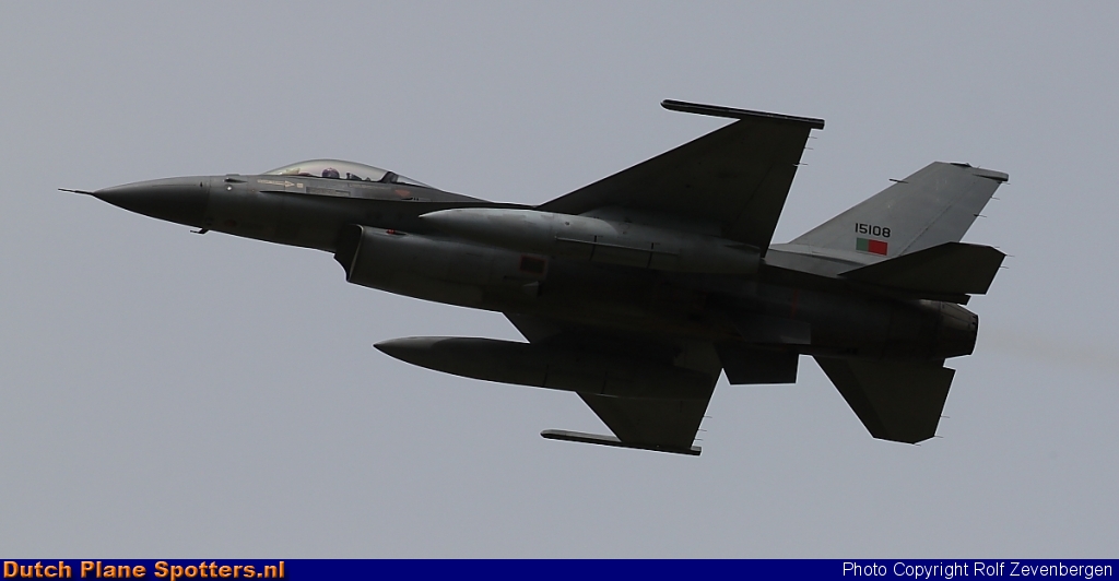 15108 General Dynamics F-16 Fighting Falcon MIL - Portuguese Air Force by Rolf Zevenbergen