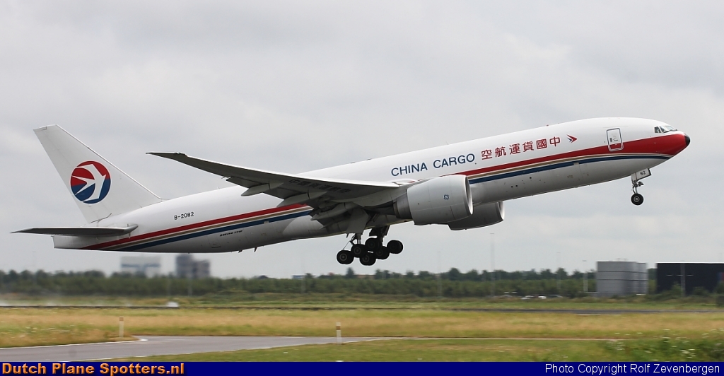 B-2082 Boeing 777-F China Cargo Airlines by Rolf Zevenbergen