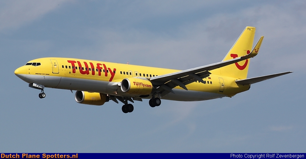 D-AHFX Boeing 737-800 TUIFly by Rolf Zevenbergen