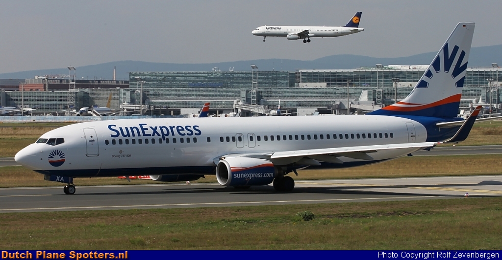 D-ASXA Boeing 737-800 SunExpress Germany by Rolf Zevenbergen