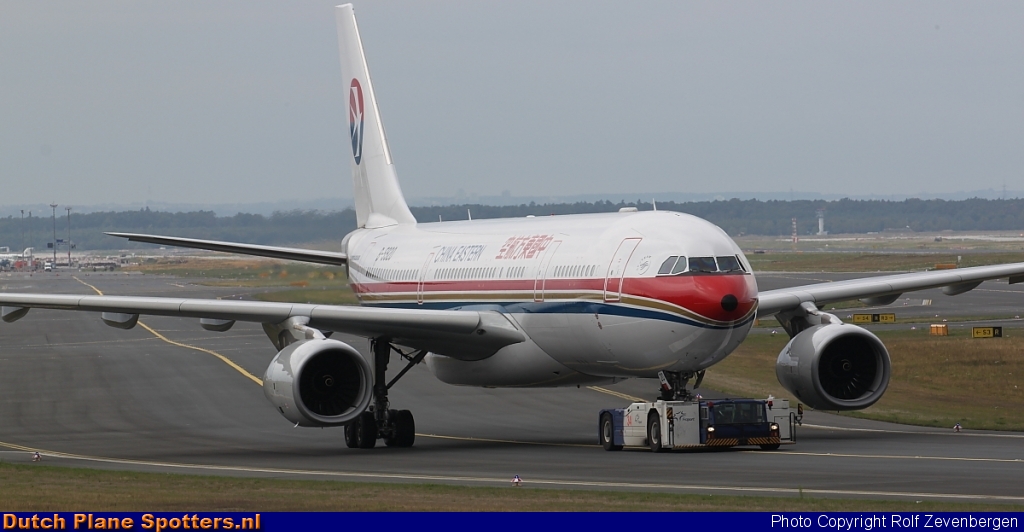 B-5920 Airbus A330-200 China Eastern Airlines by Rolf Zevenbergen