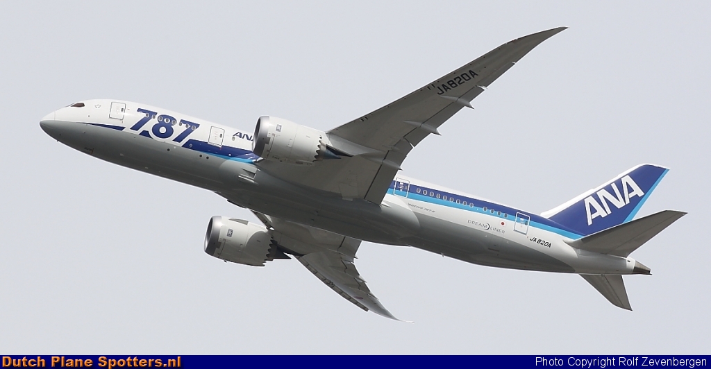 JA820A Boeing 787-8 Dreamliner All Nippon Airlines by Rolf Zevenbergen
