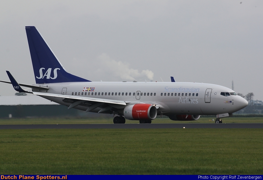 LN-TUL Boeing 737-700 SAS Scandinavian Airlines by Rolf Zevenbergen