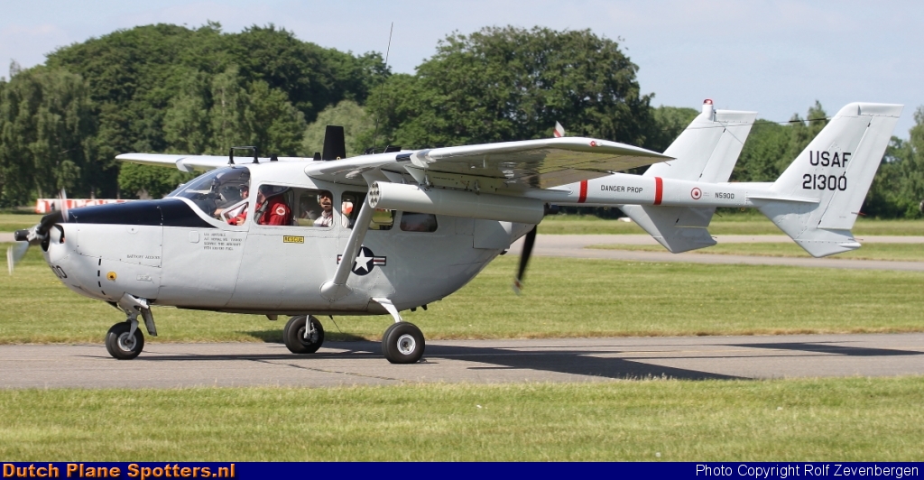 N590D Cessna O-2A Super Skymaster Private by Rolf Zevenbergen