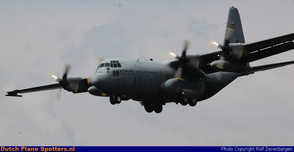 G-781 Lockheed C-130 Hercules MIL - Dutch Royal Air Force by Rolf Zevenbergen