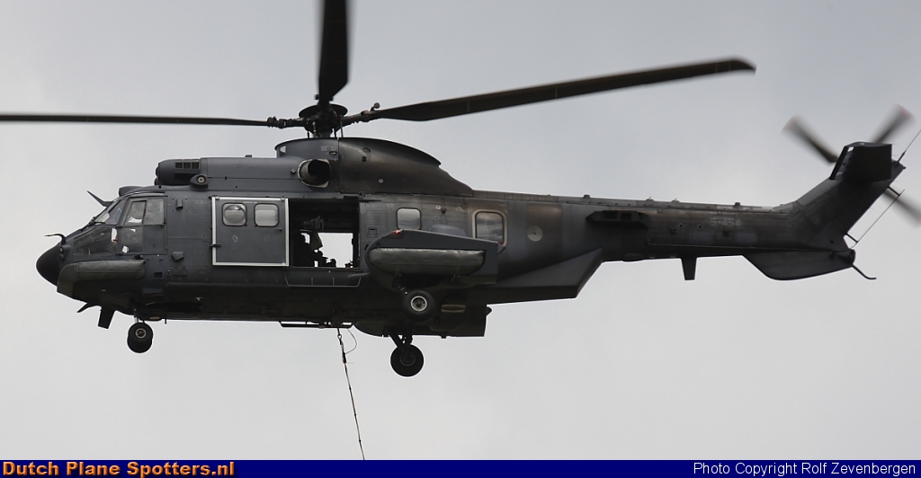 S-454 Eurocopter AS532 Cougar MIL - Dutch Royal Air Force by Rolf Zevenbergen