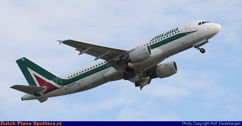 EI-DTB Airbus A320 Alitalia by Rolf Zevenbergen