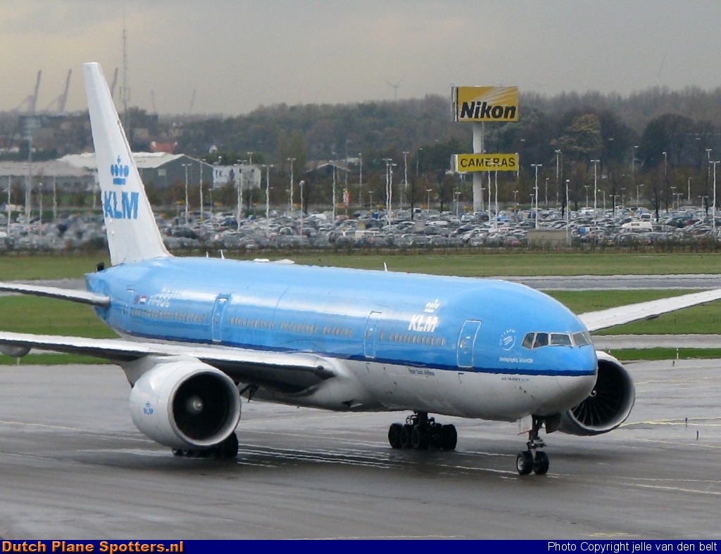 PH-BQG Boeing 777-200 KLM Royal Dutch Airlines by Jelle van den Belt
