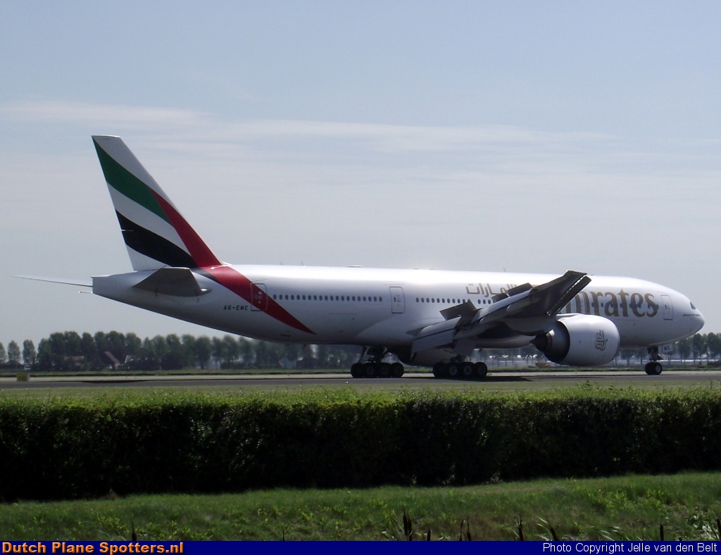 A6-EWC Boeing 777-200 Emirates by Jelle van den Belt