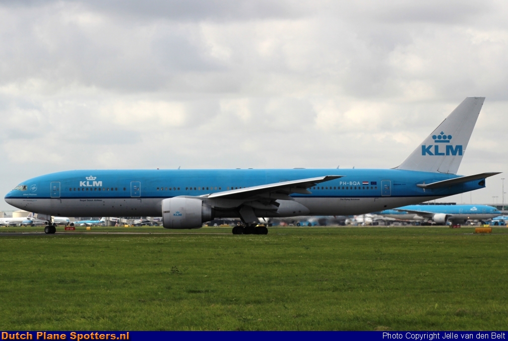 PH-BQA Boeing 777-200 KLM Royal Dutch Airlines by Jelle van den Belt