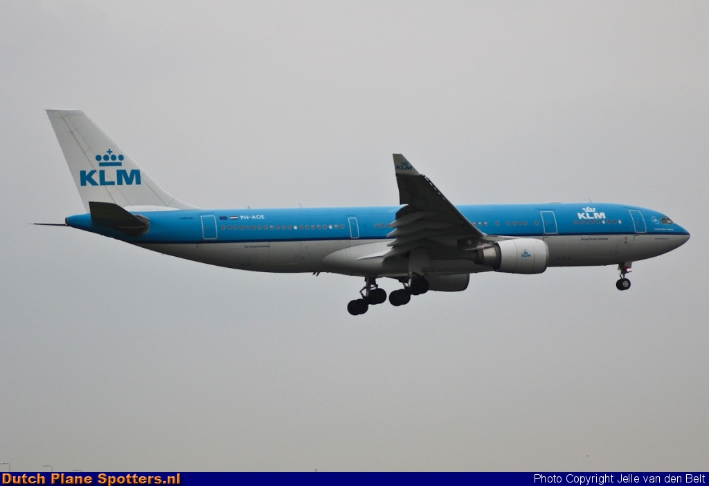 PH-AOE Airbus A330-200 KLM Royal Dutch Airlines by Jelle van den Belt
