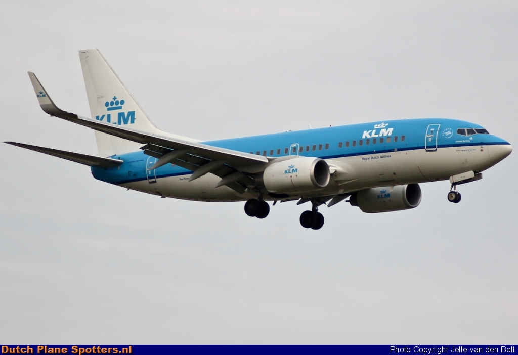 PH-BGE Boeing 737-700 KLM Royal Dutch Airlines by Jelle van den Belt