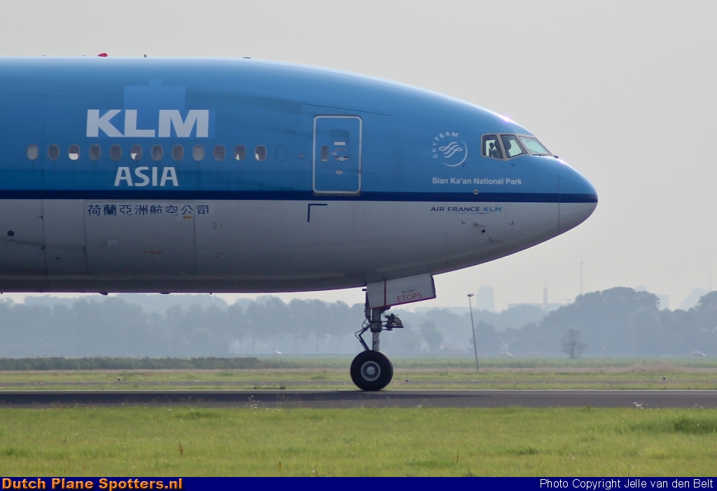 PH-BVC Boeing 777-300 KLM Asia by Jelle van den Belt
