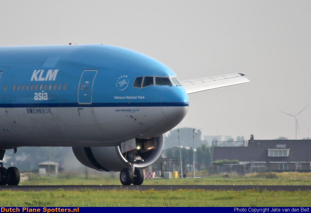 PH-BQN Boeing 777-200 KLM Asia by Jelle van den Belt