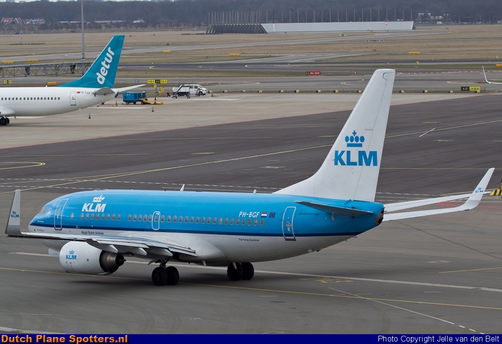 PH-BGF Boeing 737-700 KLM Royal Dutch Airlines by Jelle van den Belt