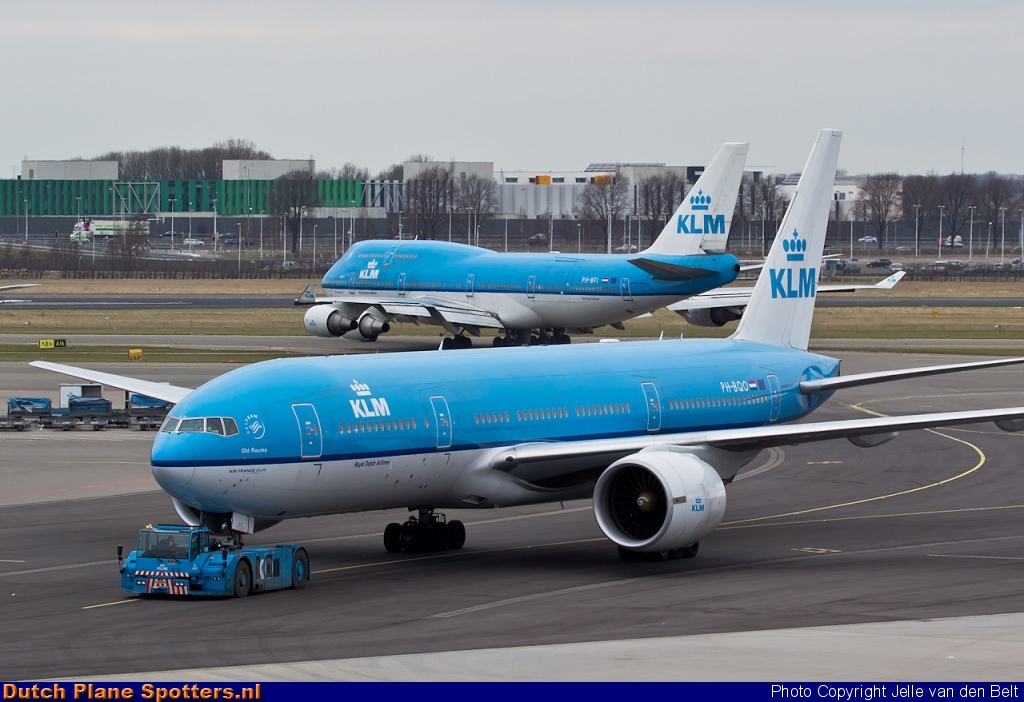 PH-BQO Boeing 777-200 KLM Royal Dutch Airlines by Jelle van den Belt
