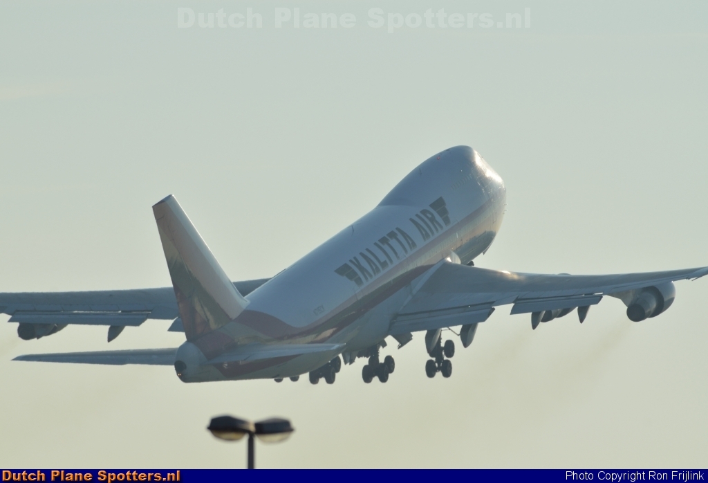 N715CK Boeing 747-200 Kalitta by Ron Frijlink