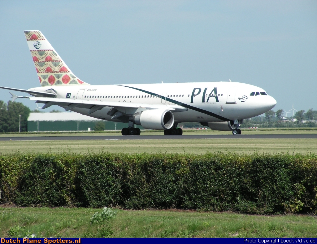 AP-BEU Airbus A310 PIA Pakistan International Airlines by Loeck V/d Velde