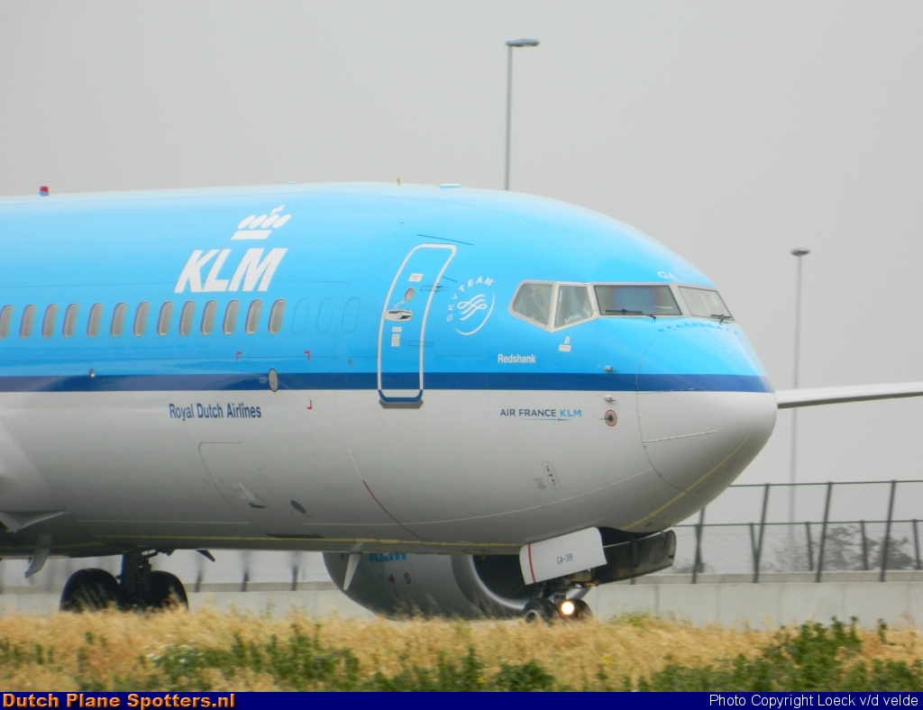 PH-BGA Boeing 737-800 KLM Royal Dutch Airlines by Loeck V/d Velde