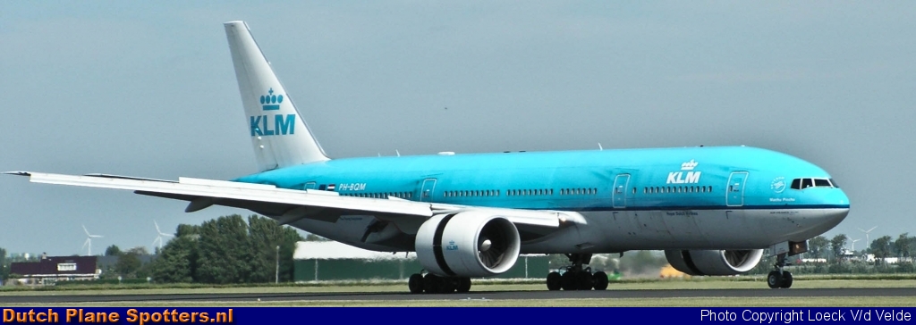 PH-BQM Boeing 777-200 KLM Royal Dutch Airlines by Loeck V/d Velde