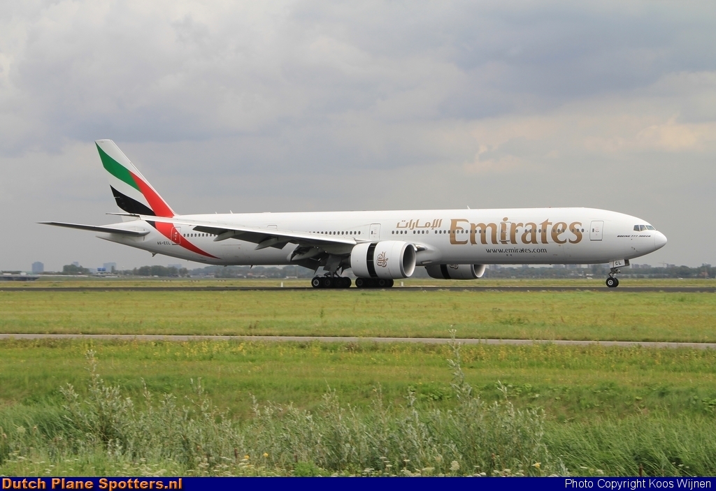 A6-ECL Boeing 777-300 Emirates by Koos Wijnen