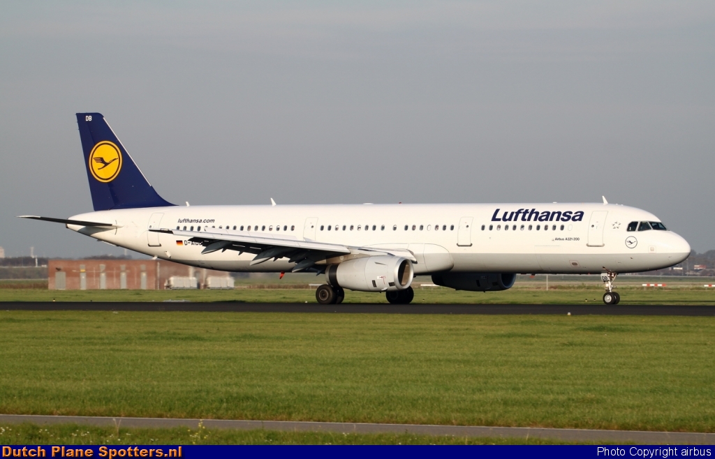 D-AIDB Airbus A321 Lufthansa by airbus