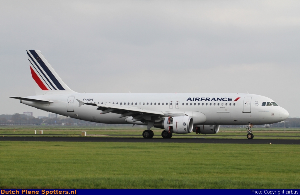 F-HEPE Airbus A320 Air France by airbus