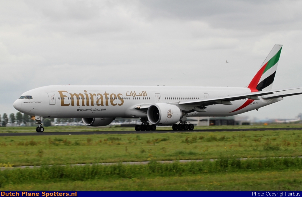 A6-ECP Boeing 777-300 Emirates by airbus