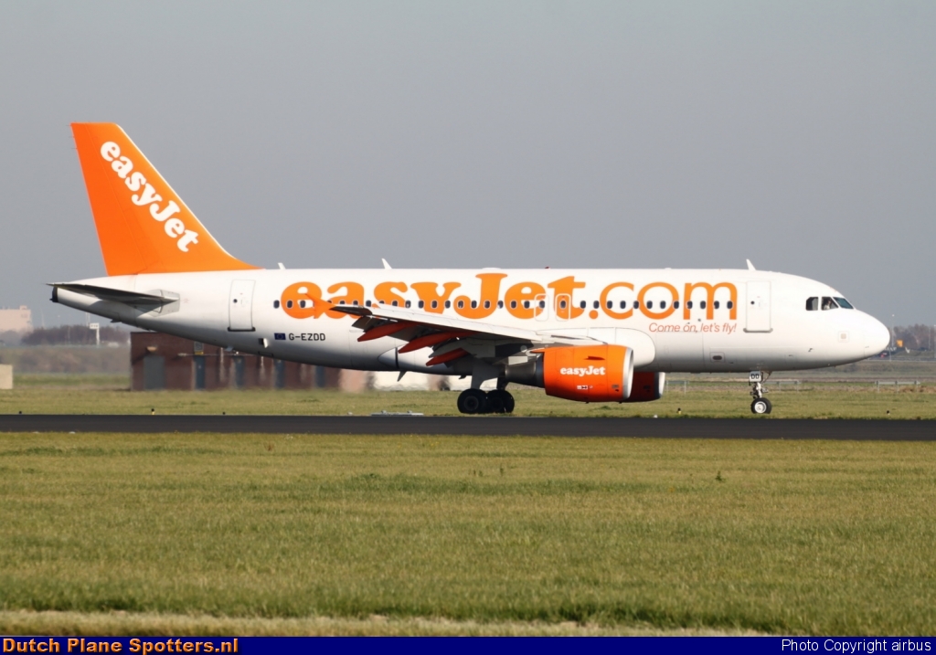G-EZDD Airbus A319 easyJet by airbus